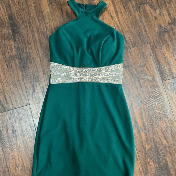 Speechless Halter Dress - Picture 3 of 7